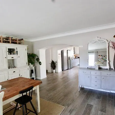 Family With Pool And Ac In * Antibes