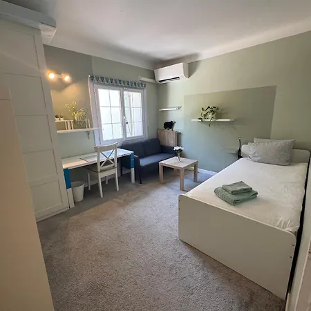 Villa Charming With Big Pool And Ac In