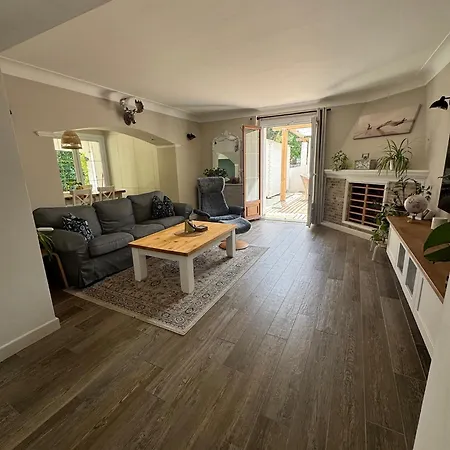 Charming With Big Pool And Ac In Villa Antibes